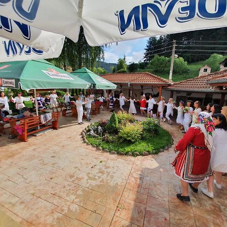 Yagodina Family Hotel מראה חיצוני תמונה